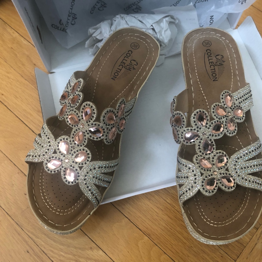 Women's Pink Gemstone Slide wedge Sandals